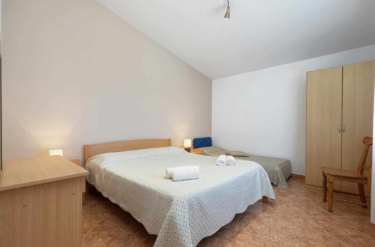 Palmira Apartment Porec Ngoại thất bức ảnh